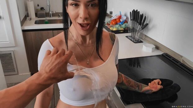 Katrina Jade