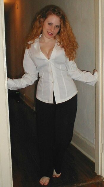 Kira The Little Redhead