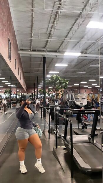 kristine_199_