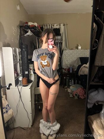 kyliecherryxo
