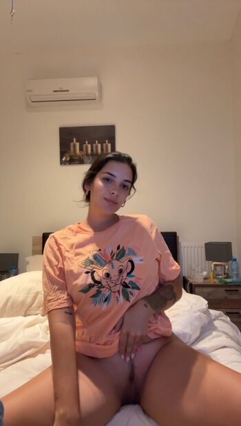 kyliestepsister