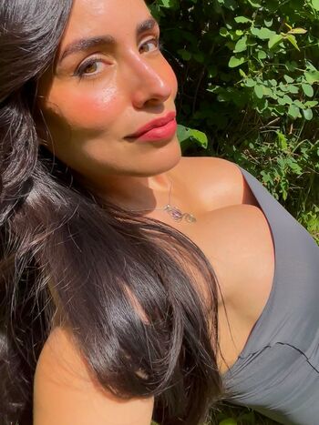 Full leaked La layana rous private onlyfans photo