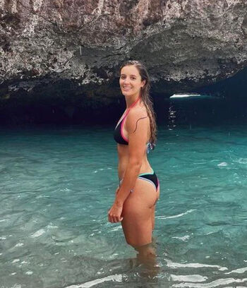 Laura Robson