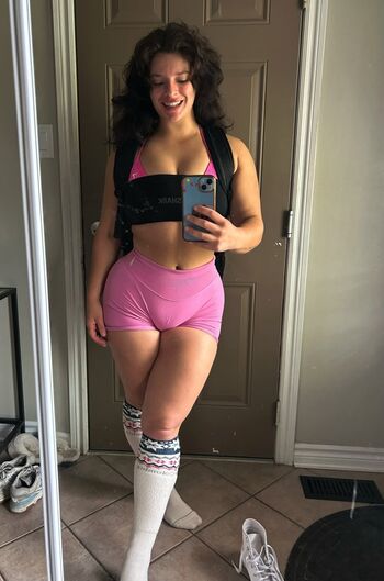 Layla Wilde