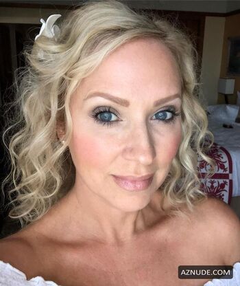 Leigh Allyn