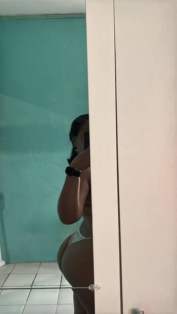 Leogurlll23