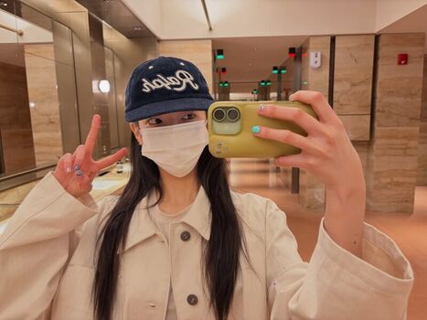 lia_loves___