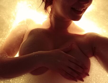 Lili Photo