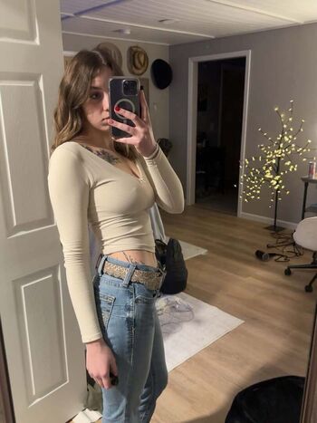 lilly_manier