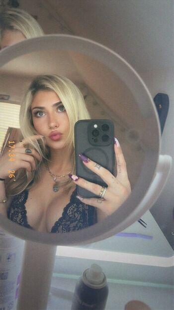 Lily Anderson