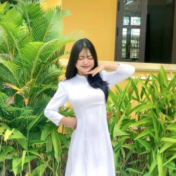 Linh Thư