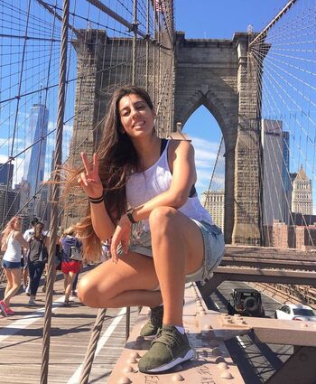 Lisa Zimouche