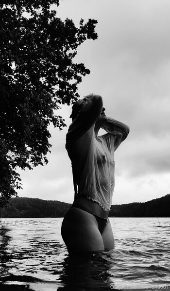 Lithuanian Girls