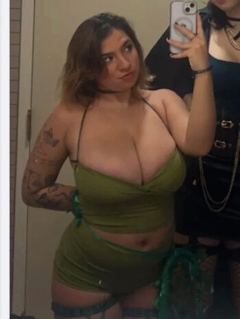 Liv Tanoory