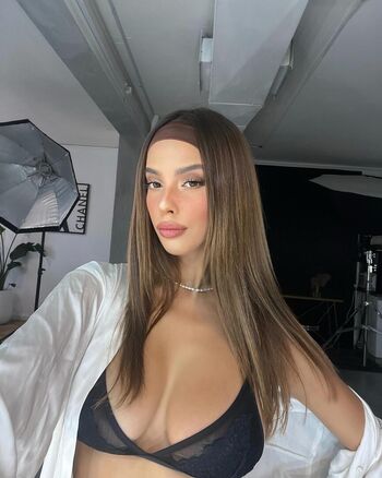 Liyan Adi