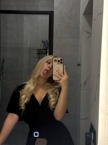 Liyastar_