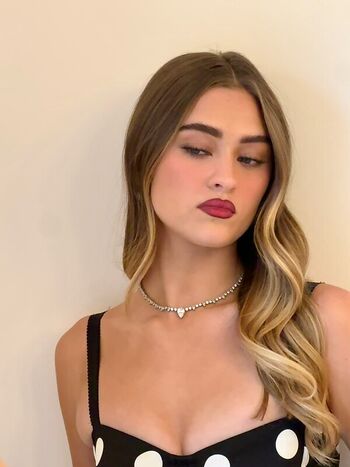 Lizzy Greene