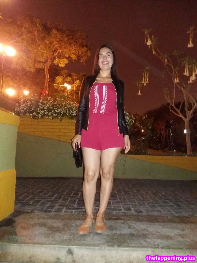 Llasmin Vasquez Pacaya / llasmin.vasquezpacaya / llasminvasquezpacaya / vasquezllasmin ヌードOnlyFans写真 #15