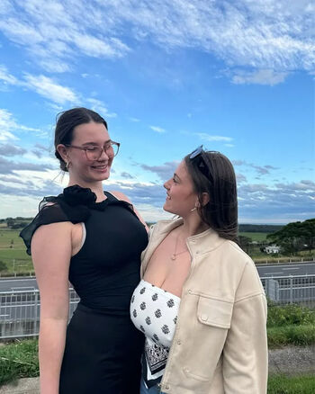 Full leaked Christina green / private onlyfans photo