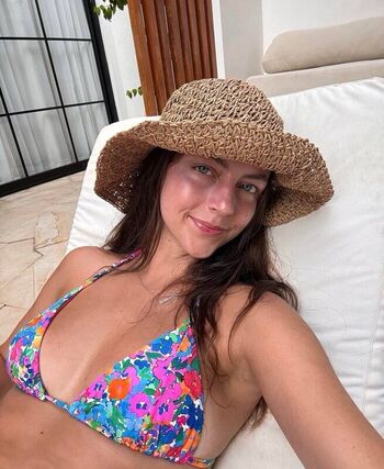 Maclaine Farrell