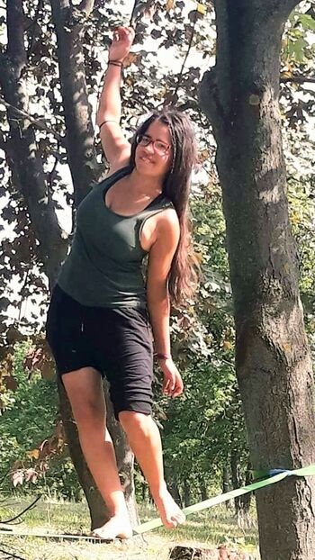 Magyar Lányok Lábai