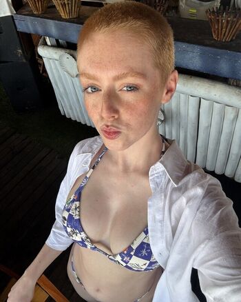 mai_buzzcut
