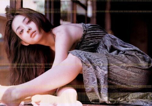 maju ozawa