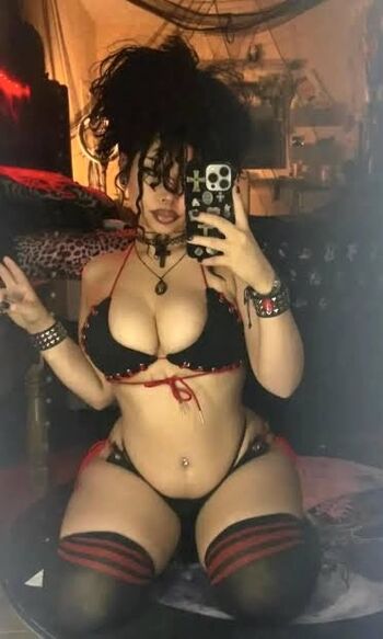 Full leaked Infiniti chase/ private onlyfans photo