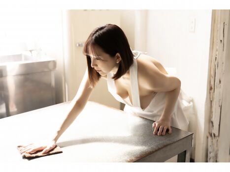 Mayu Suzuki