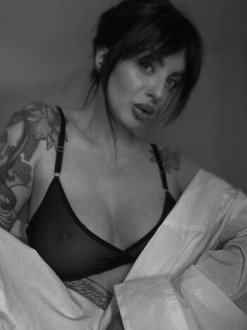 Full leaked Medovaya baba private onlyfans photo