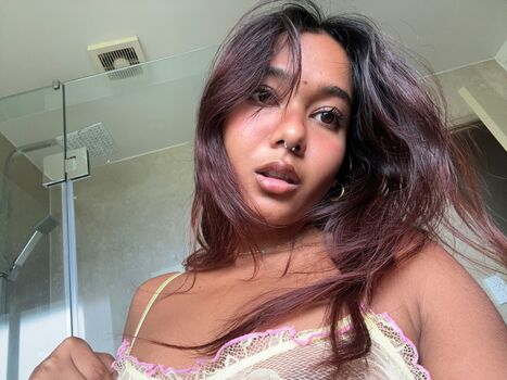 Mia Z