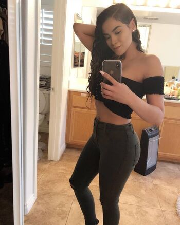 Michaela Mendez