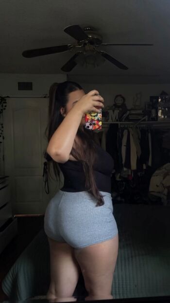 michelle_m23_