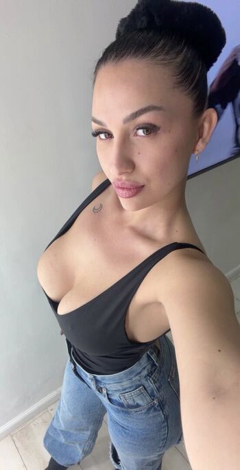 Milagros Solodujin
