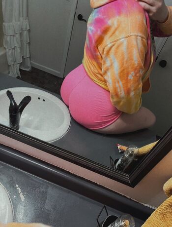 _milf_vibes_