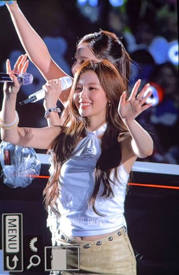 Minatozaki Sana