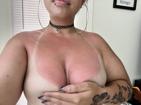 moan4mona