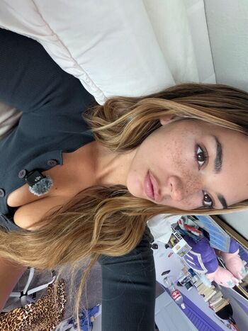 Full leaked Marishka/ private onlyfans photo
