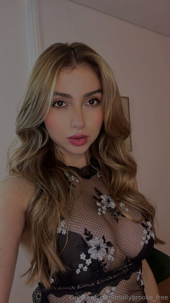 mollybrooke_free
