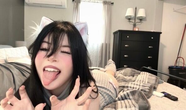 mollymew2