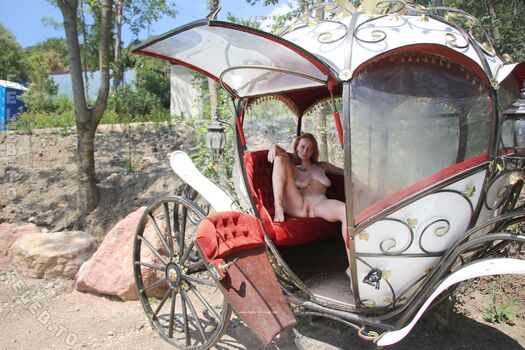 Nackt In Russland