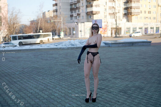 Nackt In Russland