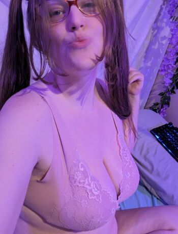 Naomi Rose Vip