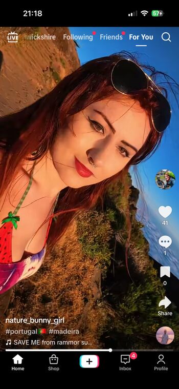 Nature_bunny_girl