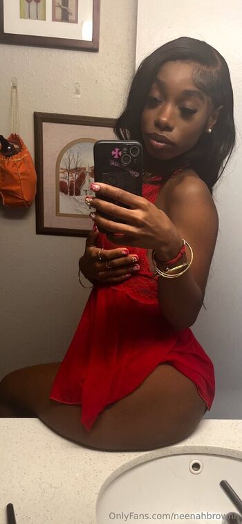 neenahbrownn