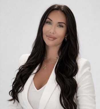 nicoleyourswflrealtor