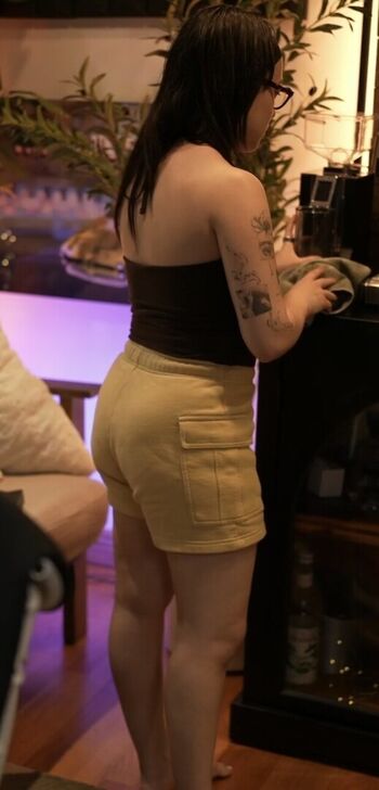nikkijustine