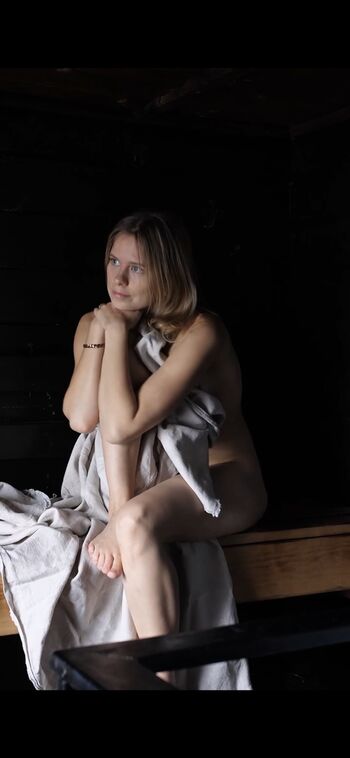 Nina In Sauna