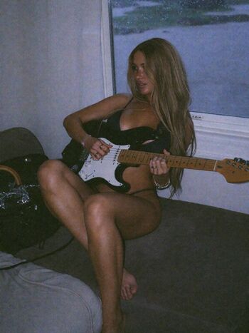 Niykee Heaton