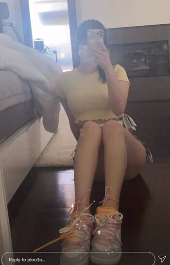 Full leaked Mikayla campinos / private onlyfans photo